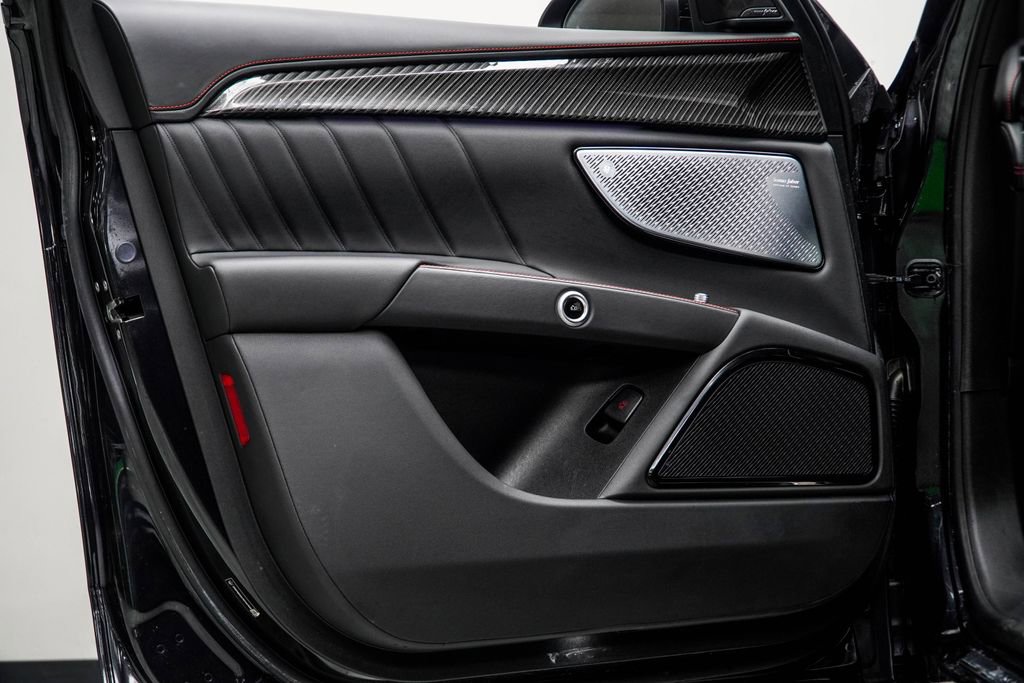 Used 2024 Maserati Grecale Trofeo image 44