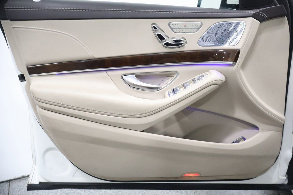 Used 2017 Mercedes-Benz S 550 4MATIC Sedan image 12