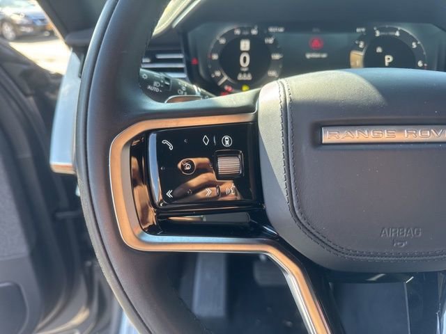 Used 2025 Land Rover Range Rover Sport SE AWD/4WD image 11