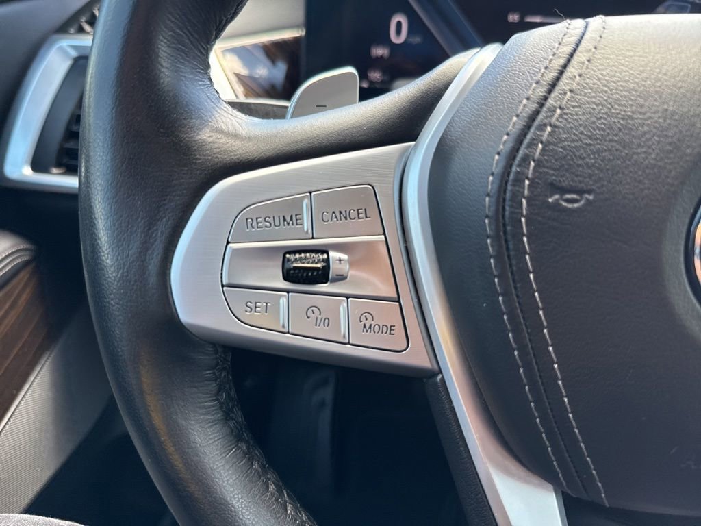 Used 2025 BMW X7 xDrive40i AWD/4WD image 12