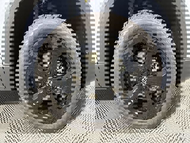 New 2026 Volkswagen Taos SEL image 12