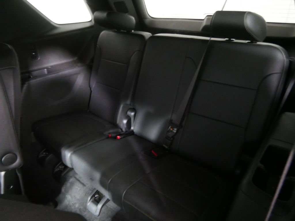 Used 2023 Chevrolet Traverse LT AWD/4WD image 21