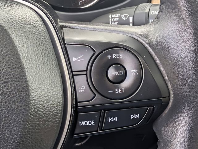 Used 2023 Toyota RAV4 XLE Premium FWD image 20