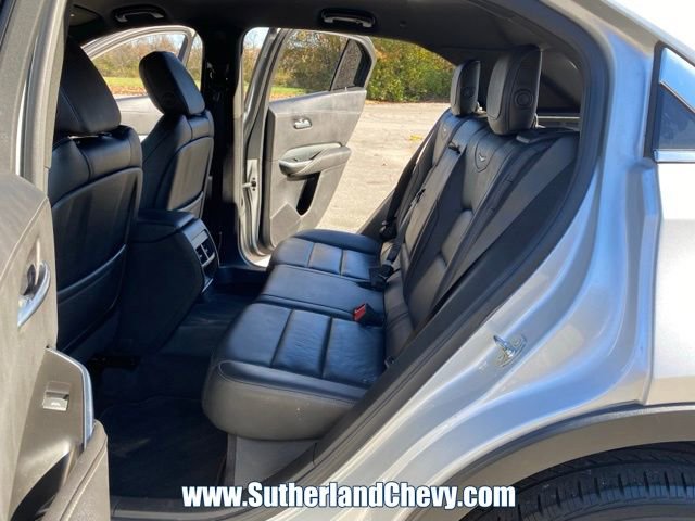 Used 2021 Cadillac XT4 Premium Luxury FWD image 37
