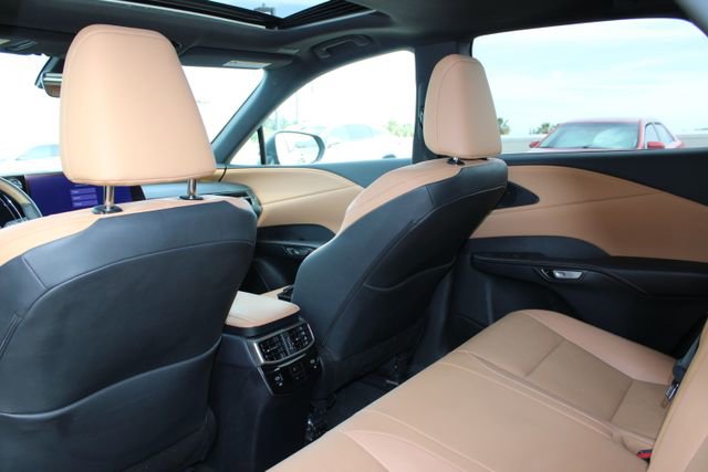 Certified 2024 Lexus RX 350 Premium w/ Convenience Package FWD image 9