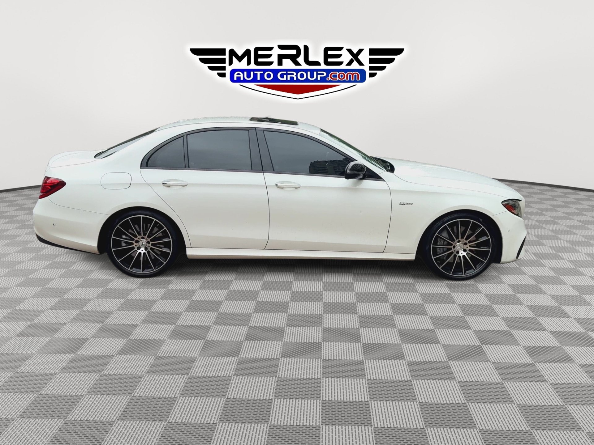 Used 2017 Mercedes-Benz E 43 AMG 4MATIC Sedan w/ Premium 2 Package image 9