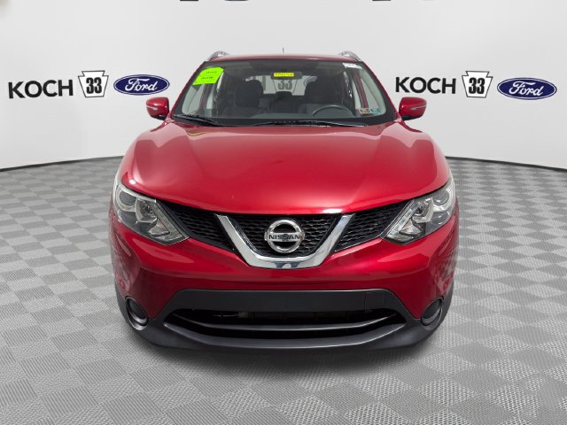 Used 2017 Nissan Rogue Sport SV AWD/4WD image 2