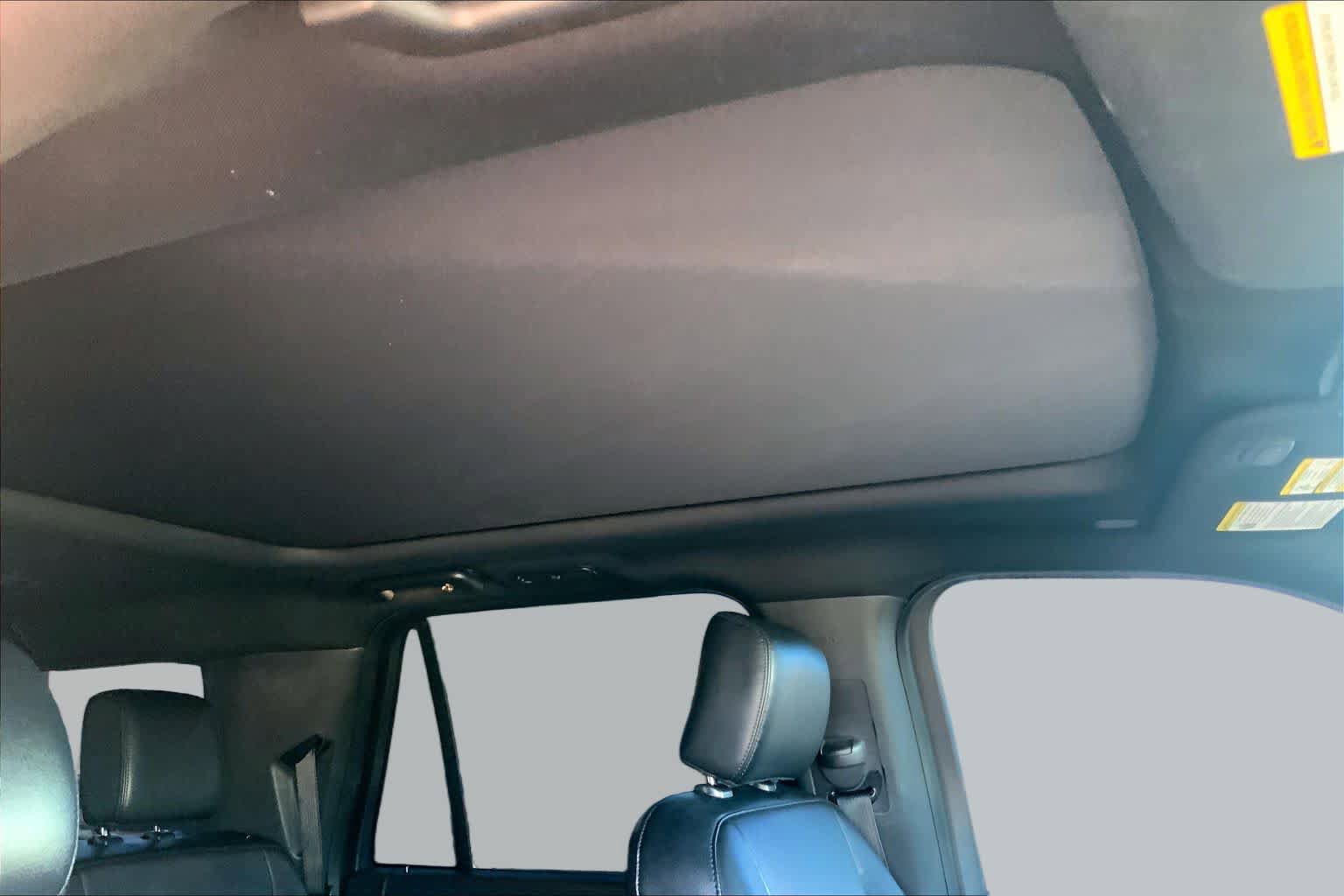 Used 2019 Ford Expedition Max XLT w/ Equipment Group 202A RWD image 13