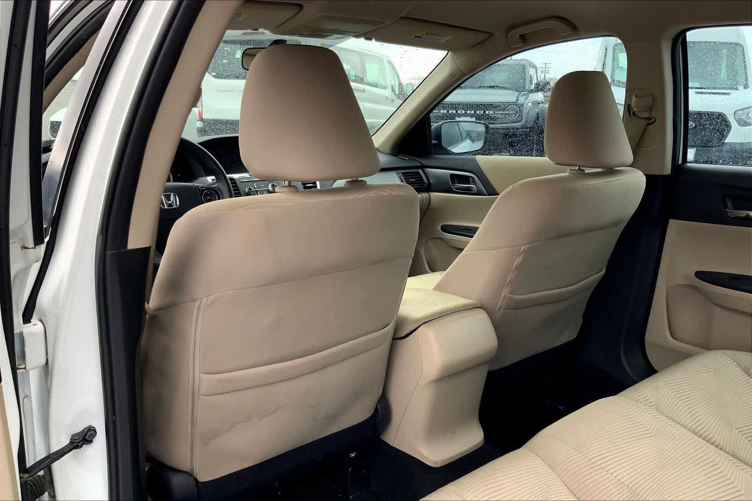 Used 2015 Honda Accord LX image 12