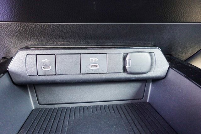 Certified 2024 Toyota Prius LE image 21