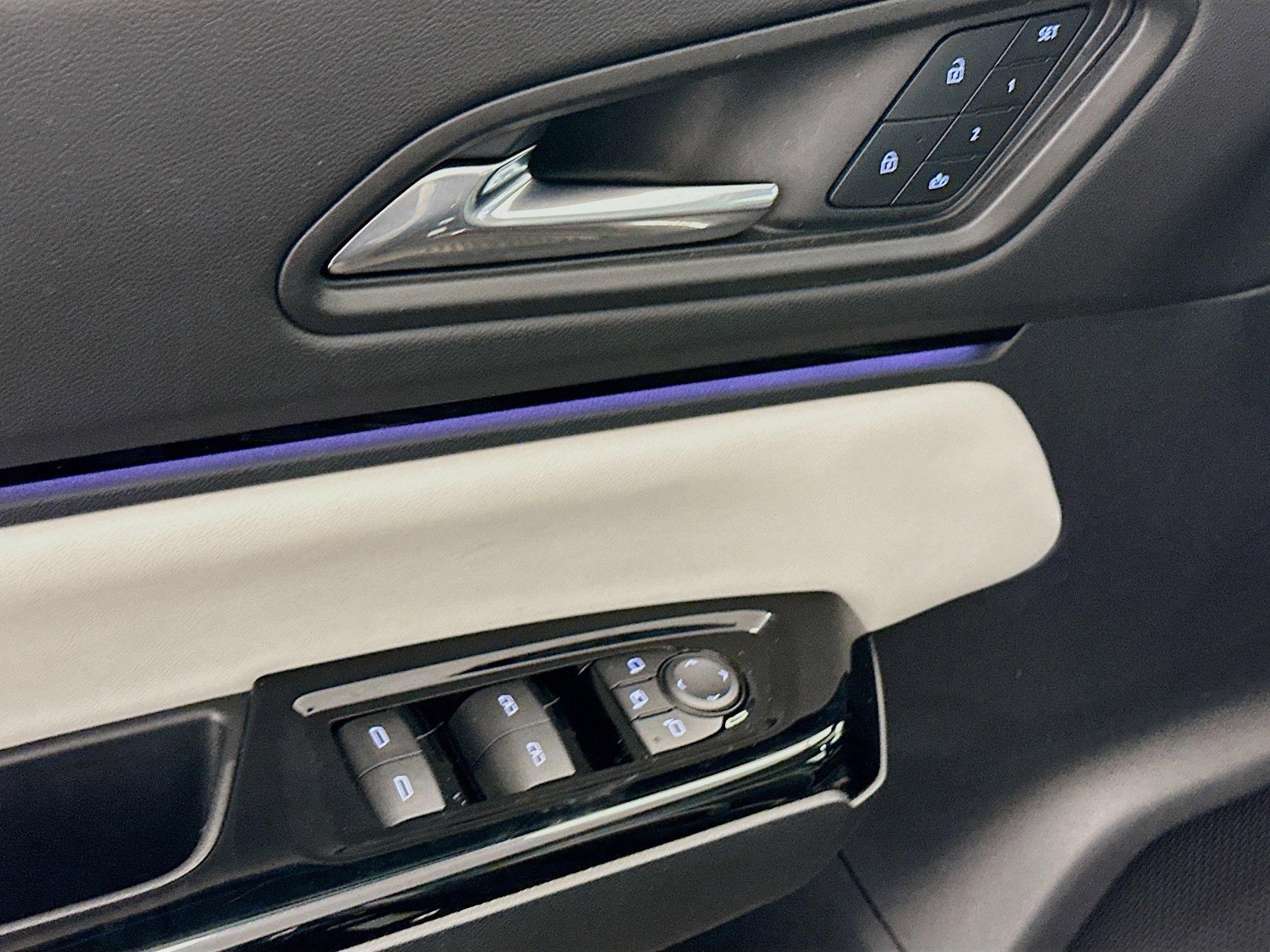 Used 2025 Honda Prologue Elite image 15