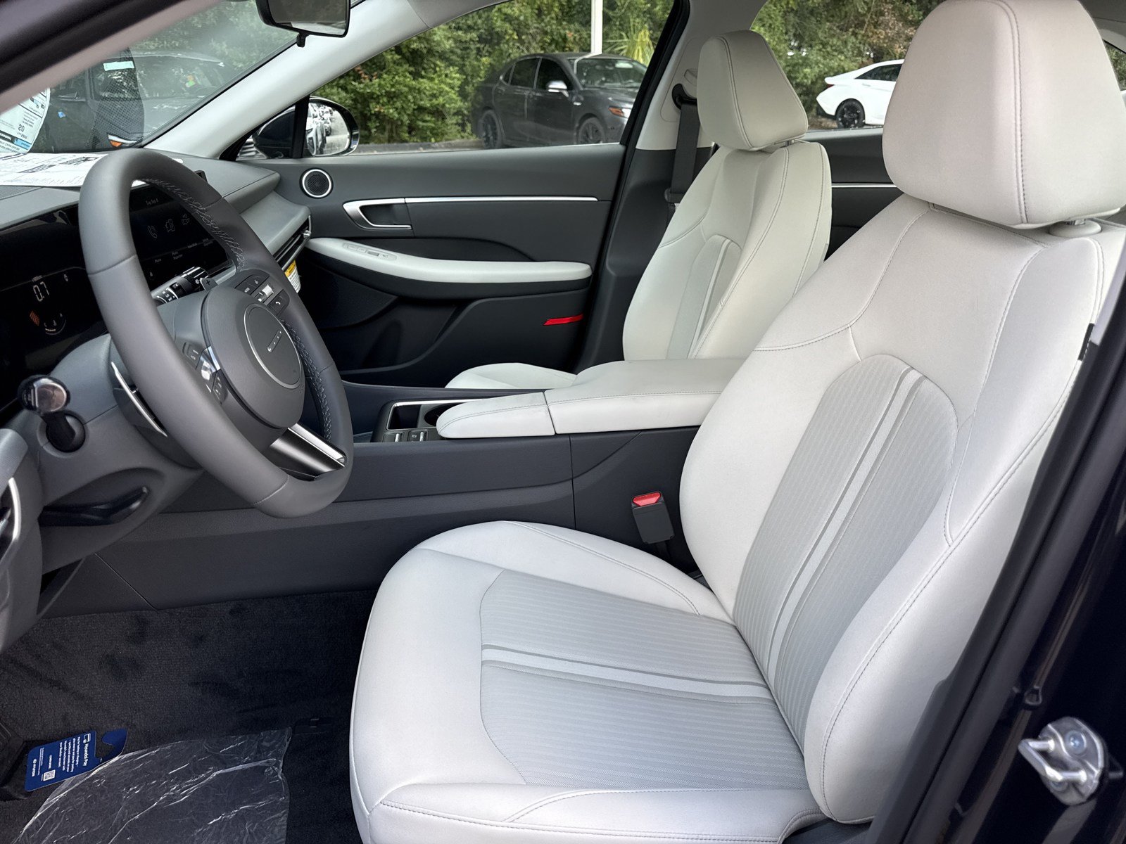 New 2026 Hyundai Sonata SEL FWD image 10