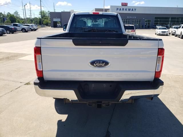 Used 2018 Ford F350 XL AWD/4WD image 5
