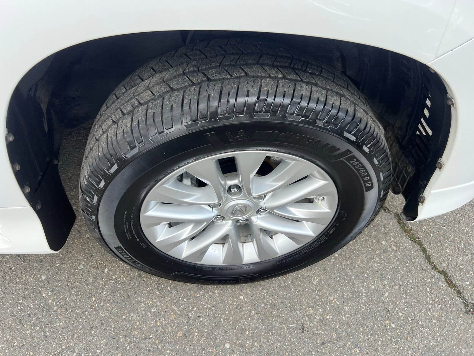 Used 2016 Lexus GX 460 w/ Comfort Package AWD/4WD image 12