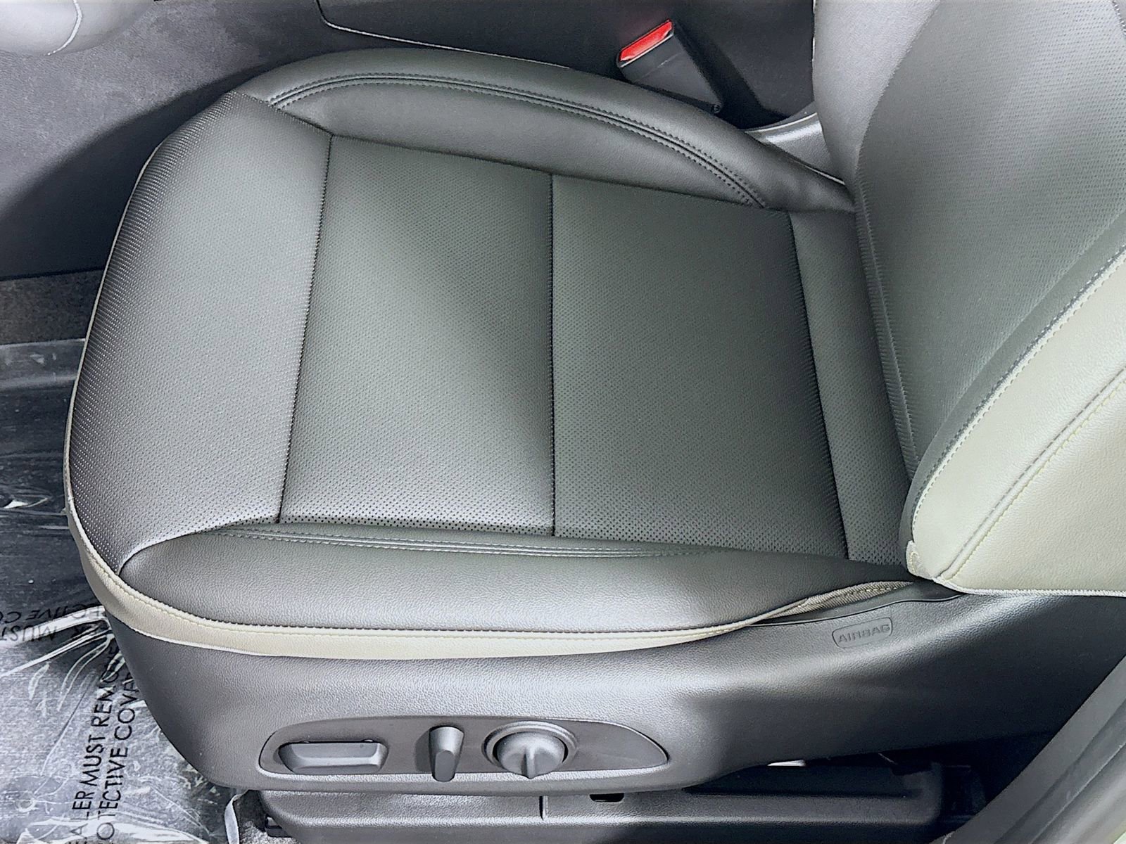 New 2026 Chevrolet Trax ACTIV w/ Sunroof Package image 23