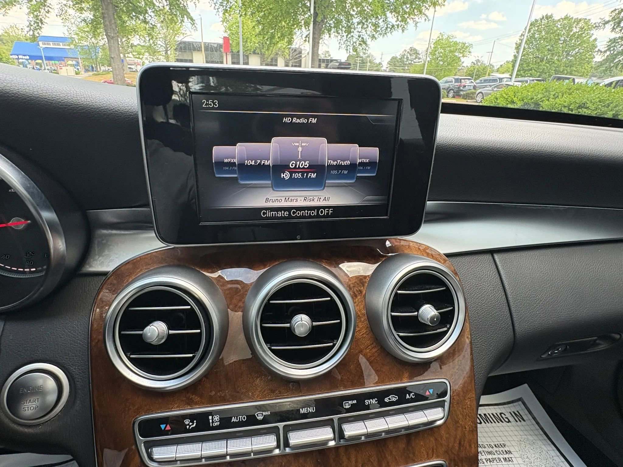 Used 2017 Mercedes-Benz C 300 4MATIC Sedan image 28