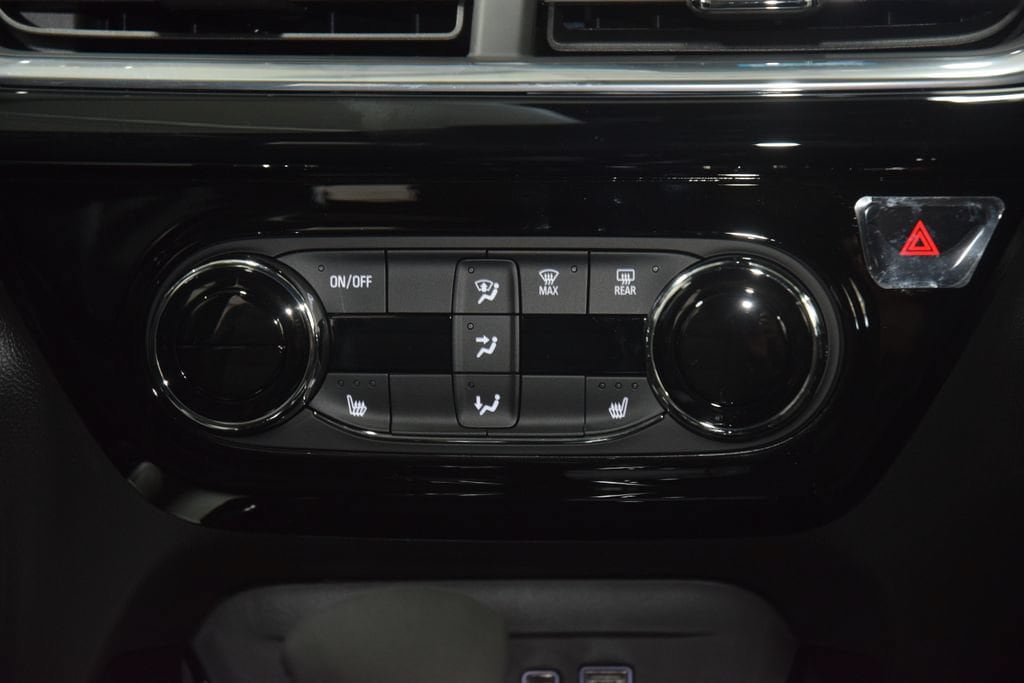 New 2026 Chevrolet Trax RS w/ Driver Confidence Package FWD image 31