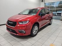 New 2026 Chrysler Pacifica Select FWD image 2