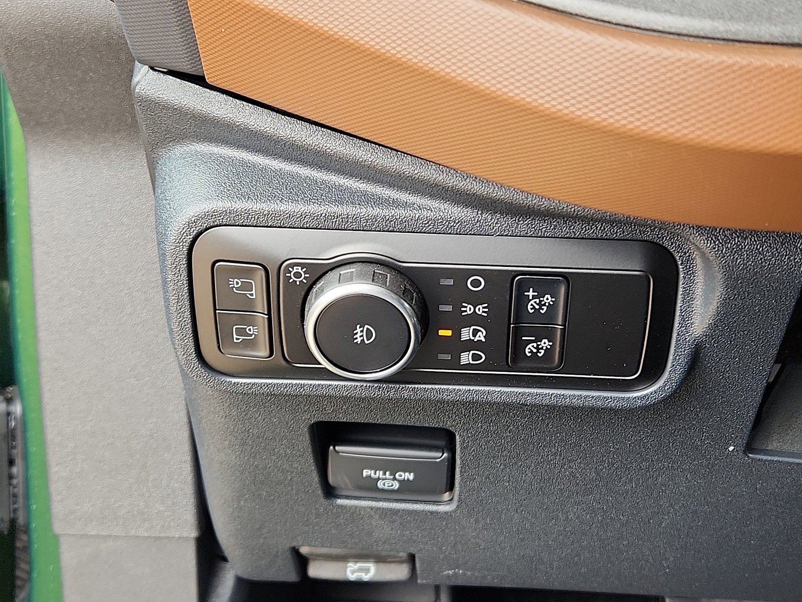 New 2024 Ford Bronco Outer Banks image 17