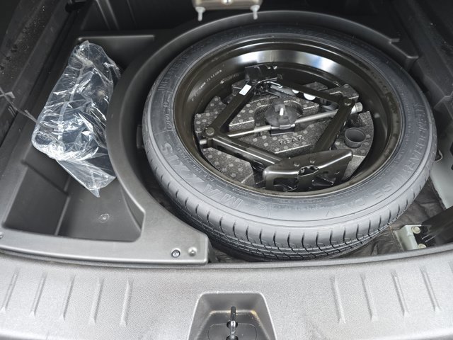 Used 2023 Chevrolet Blazer RS w/ Driver Confidence II Package image 17