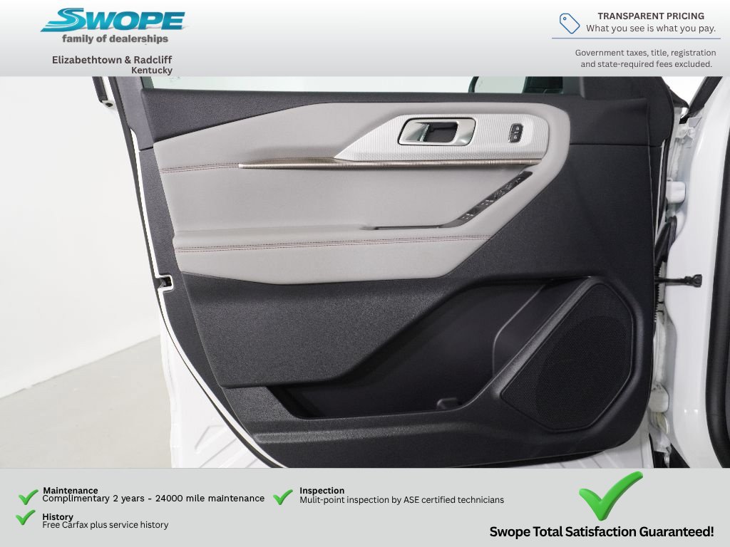 New 2026 Ford Explorer Active w/ Active Comfort Package AWD/4WD image 19