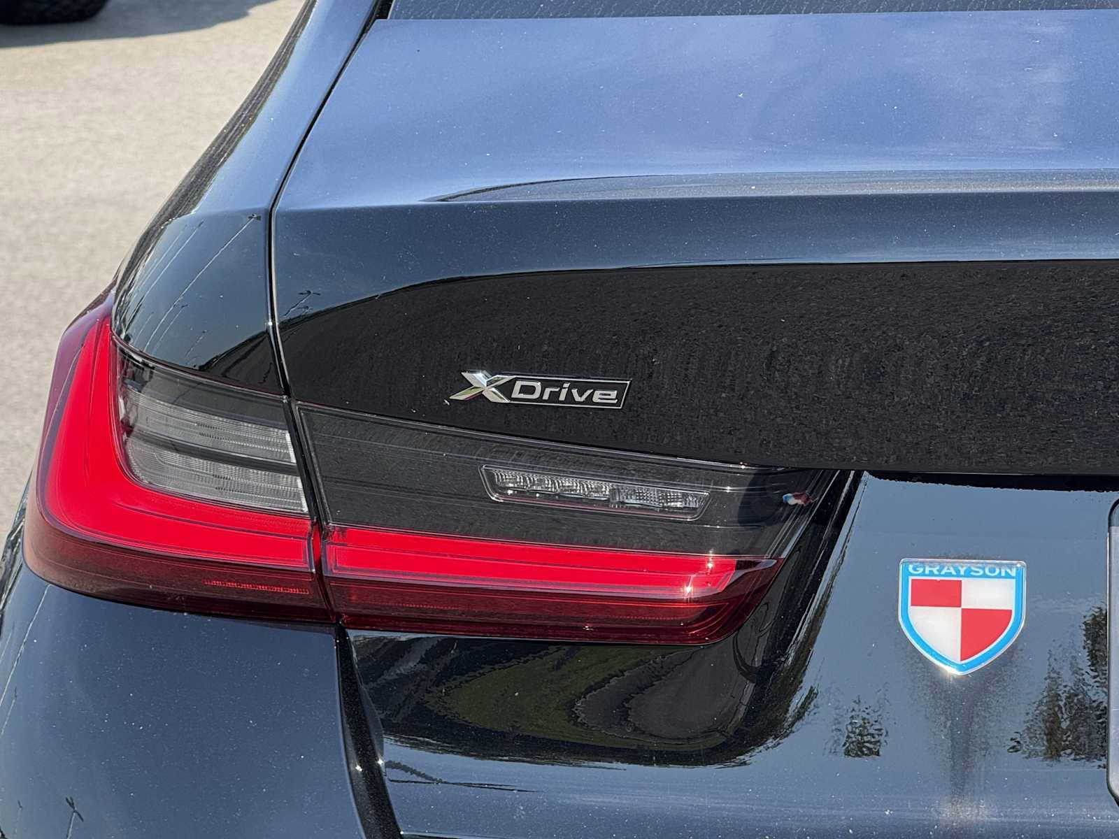 New 2025 BMW 330i xDrive Sedan w/ Premium Package image 30