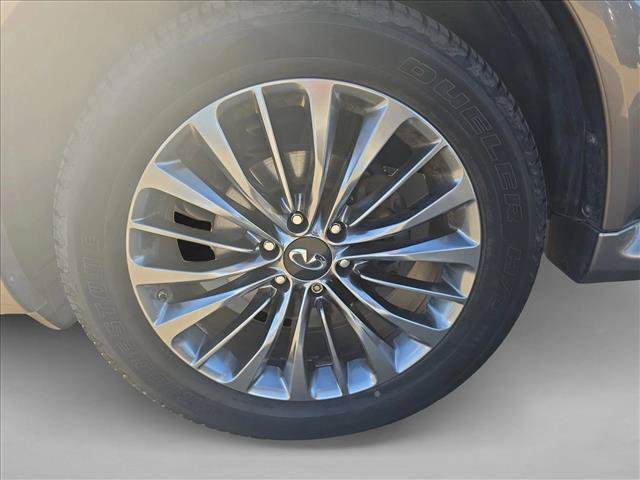 Used 2018 INFINITI QX80 2WD w/ Driver Assistance Package image 22