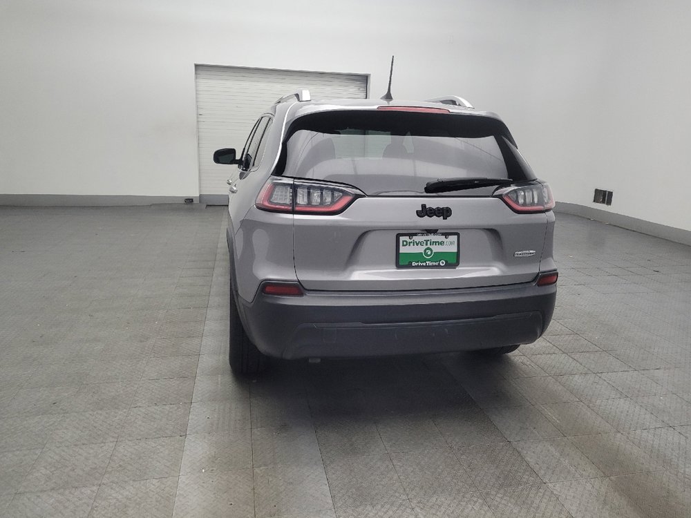 Used 2019 Jeep Cherokee Latitude w/ Popular Appearance Group FWD image 6