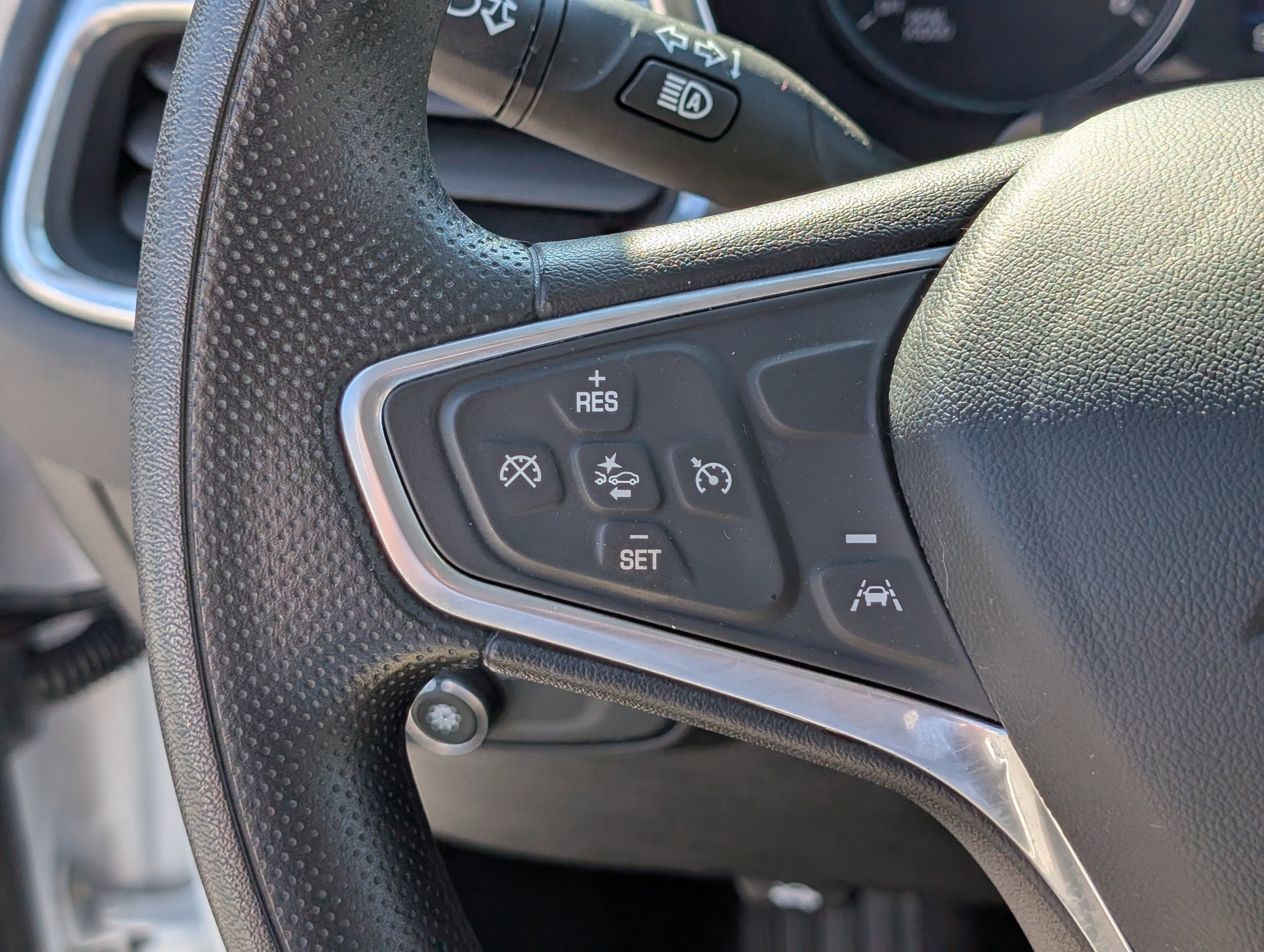 Used 2023 Chevrolet Equinox LS w/ LS Convenience Package image 22