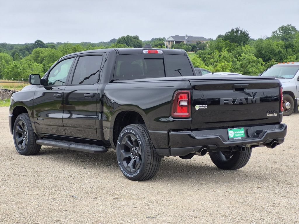 New 2026 RAM 1500 Express AWD/4WD image 4