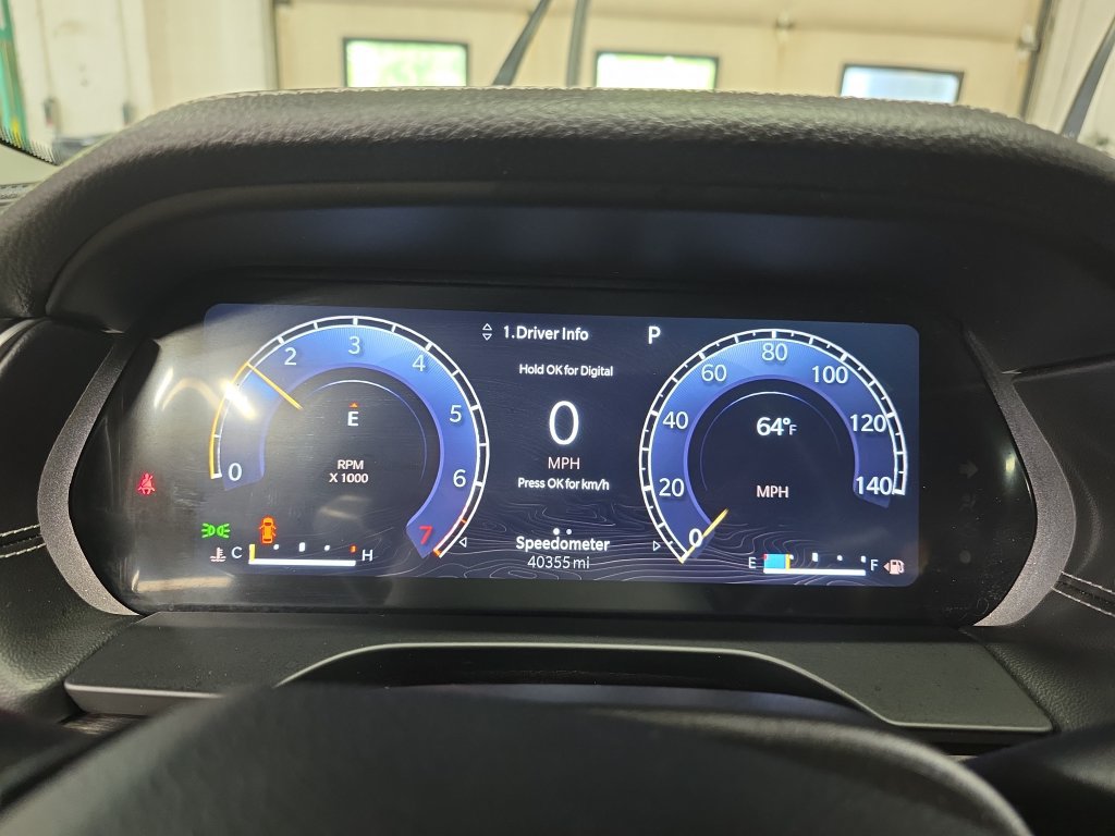 Used 2023 Jeep Grand Cherokee L Limited w/ Luxury Tech Group II AWD/4WD image 19