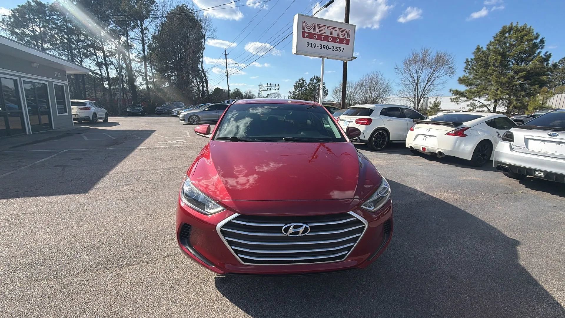 Used 2017 Hyundai Elantra SE image 8