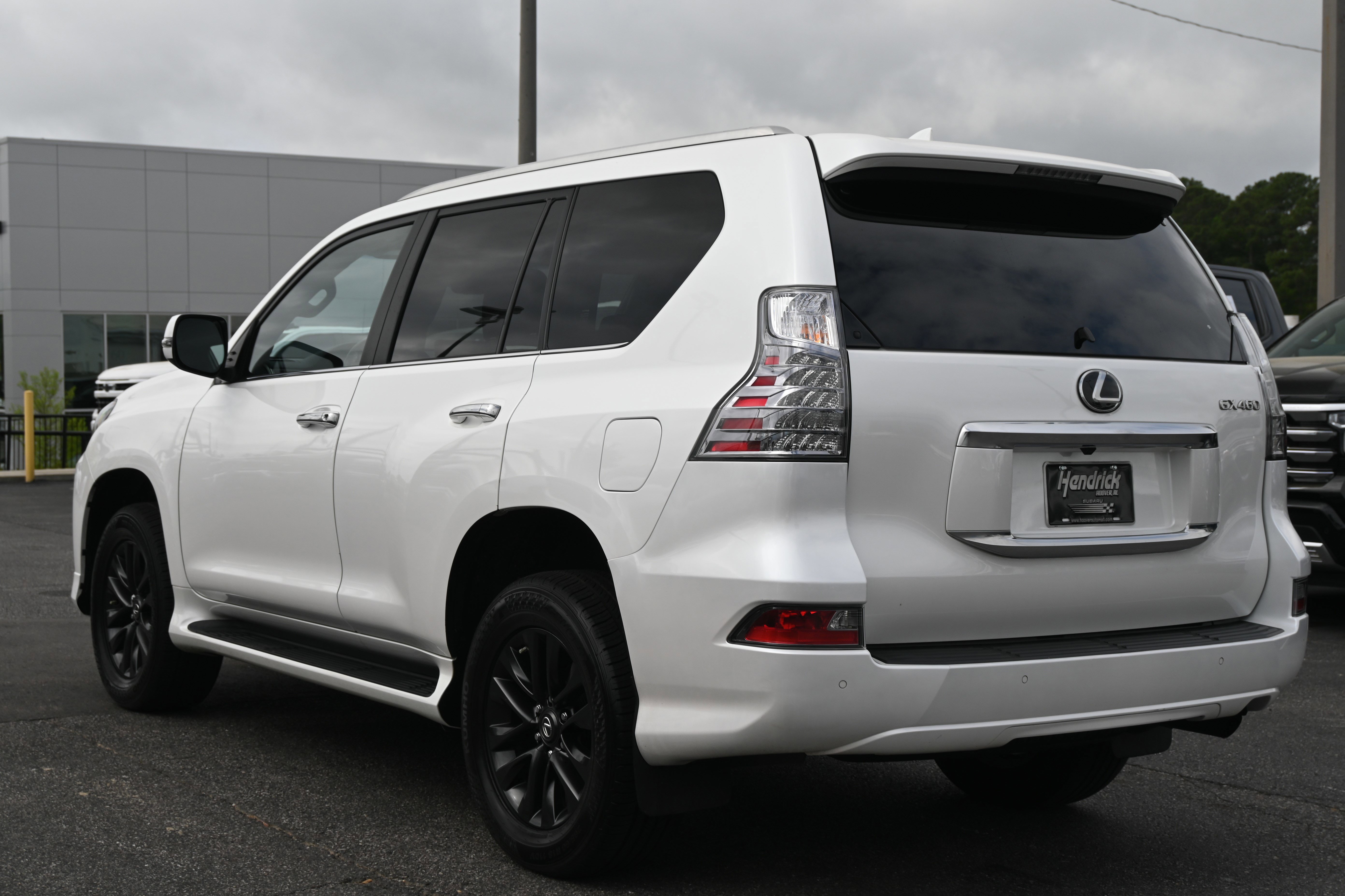 Used 2023 Lexus GX 460 Premium w/ Premium Plus Package image 12