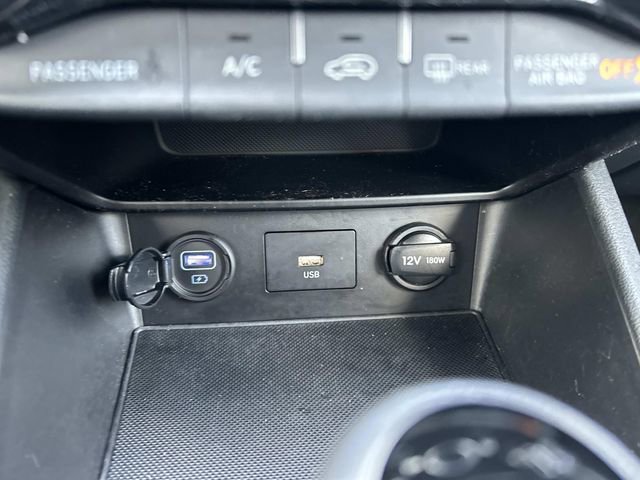 Used 2023 Hyundai Kona SEL w/ Cargo Package image 31