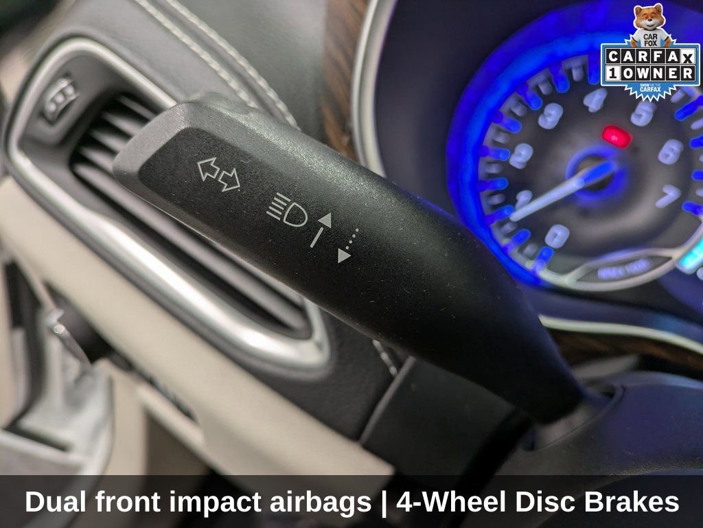 Used 2022 Chrysler Pacifica Limited FWD image 23