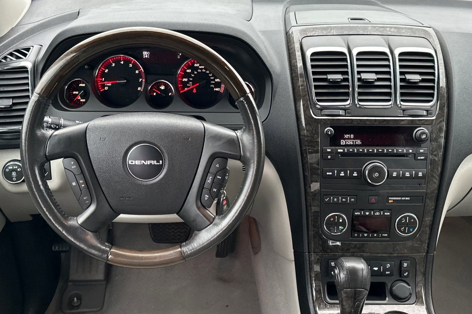 Used 2012 GMC Acadia Denali AWD/4WD image 14