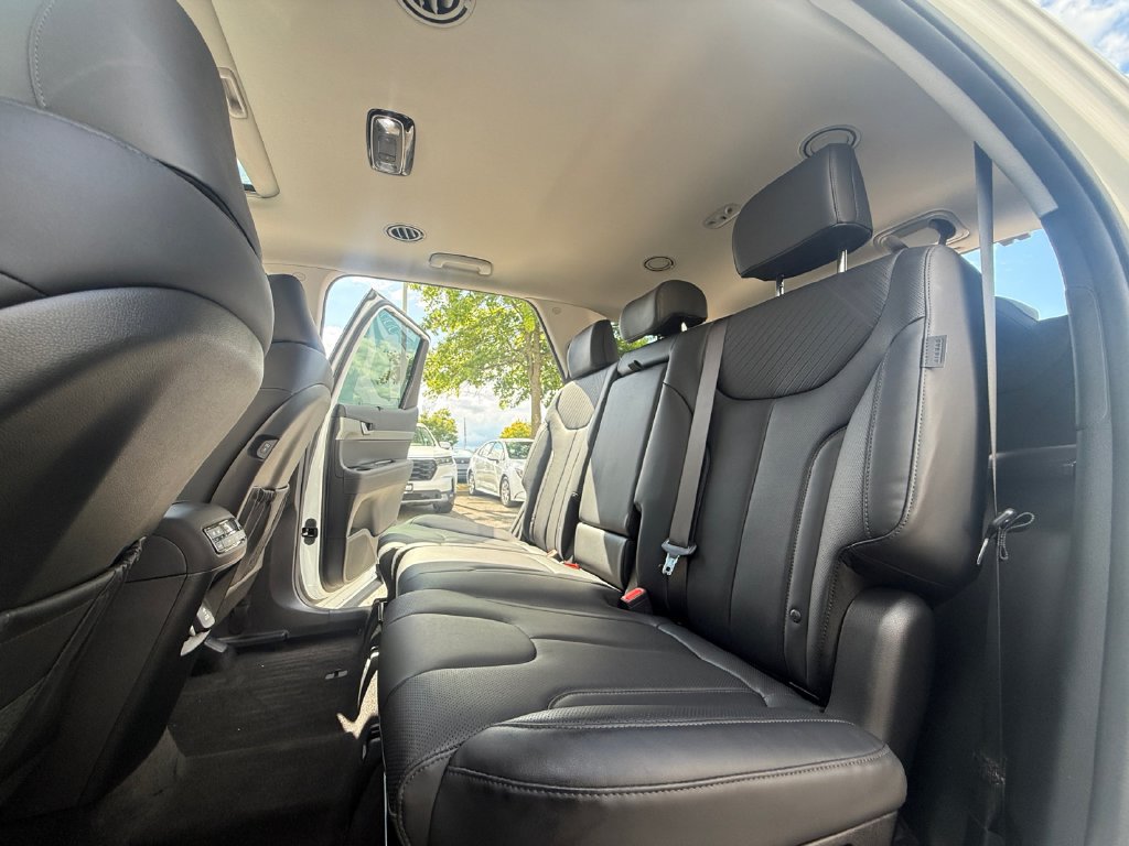 Used 2025 Hyundai Palisade SEL AWD/4WD image 27