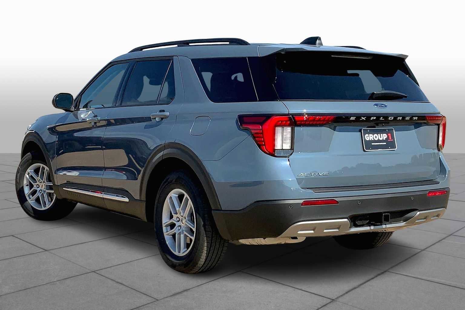 New 2025 Ford Explorer Active w/ Active Comfort Package image 12