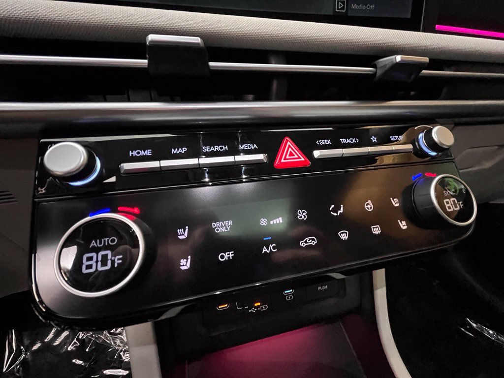 Certified 2026 Hyundai Tucson Limited AWD/4WD image 80