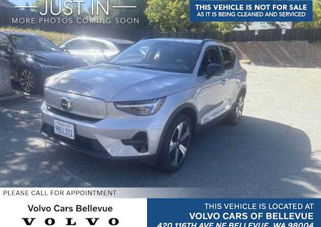 Used 2023 Volvo XC40 Recharge Core w/ Protection Package Premier AWD/4WD image 1