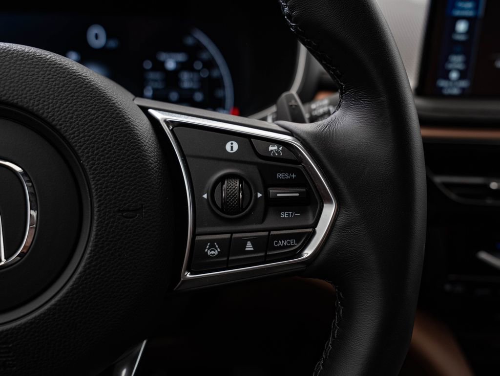 Certified 2026 Acura MDX w/ Technology Package image 30