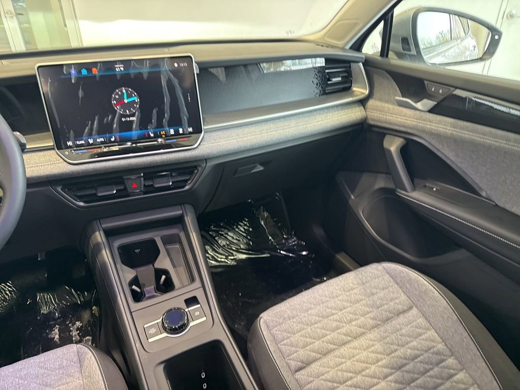 New 2026 Volkswagen Tiguan S image 12