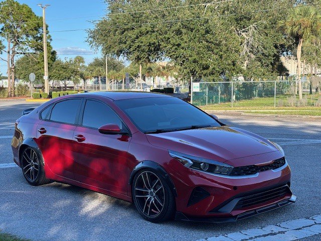 Used 2023 Kia Forte LXS FWD image 4