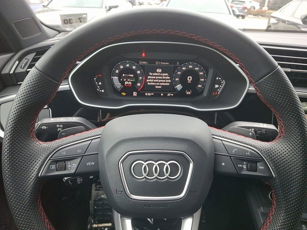 Certified 2025 Audi Q3 2.0T Premium Plus w/ Premium Plus Package image 20