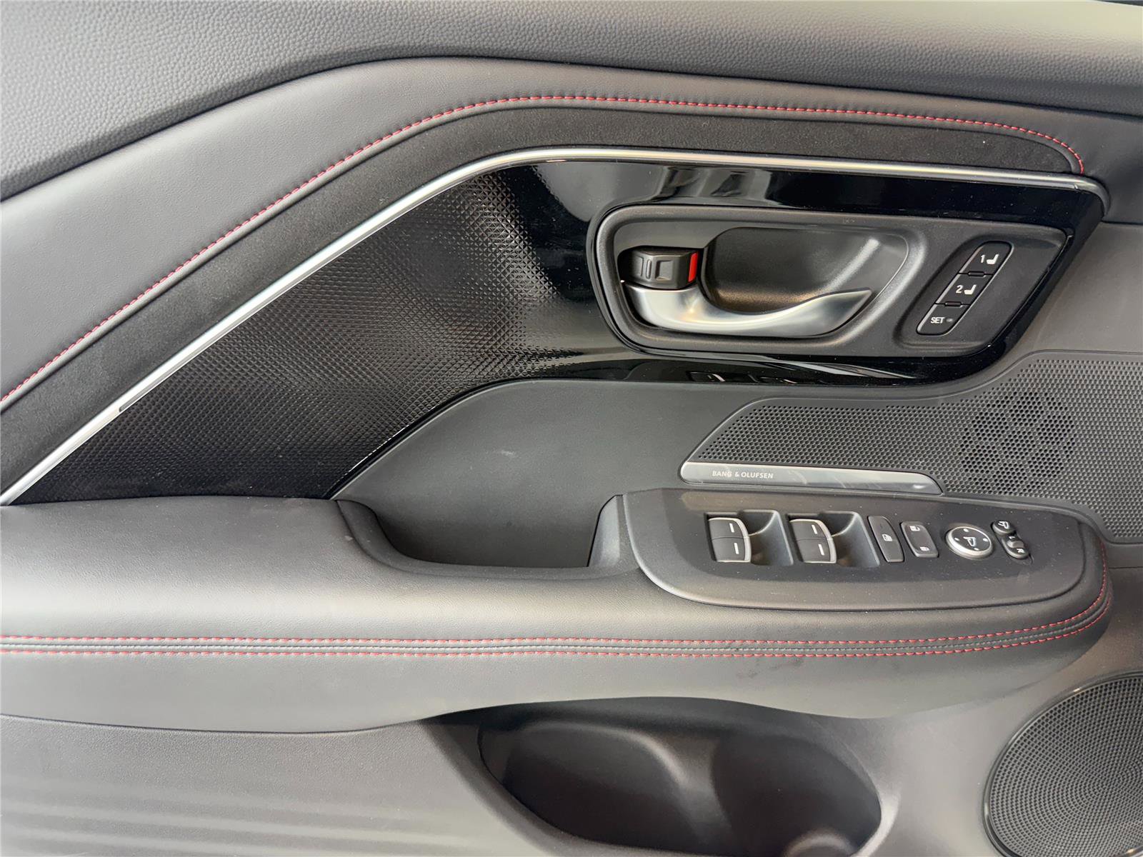 New 2026 Acura ADX A-Spec image 17