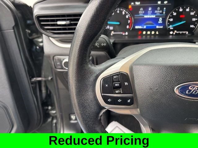 Used 2022 Ford Explorer XLT image 17