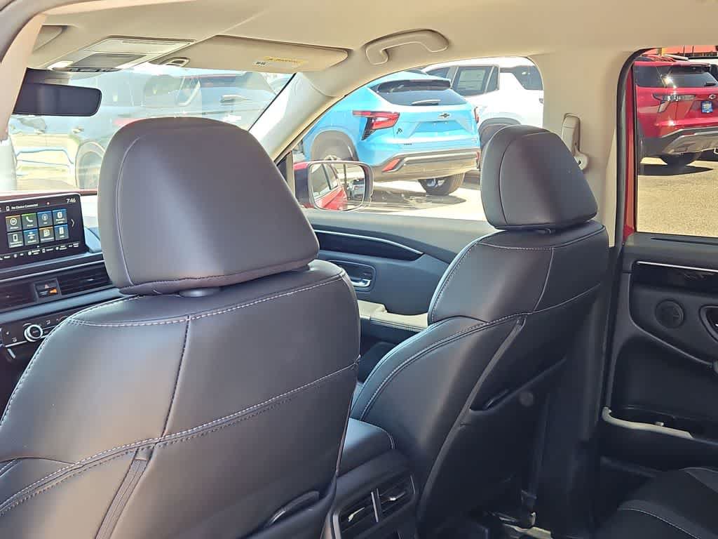 Used 2024 Honda Pilot EX-L image 16
