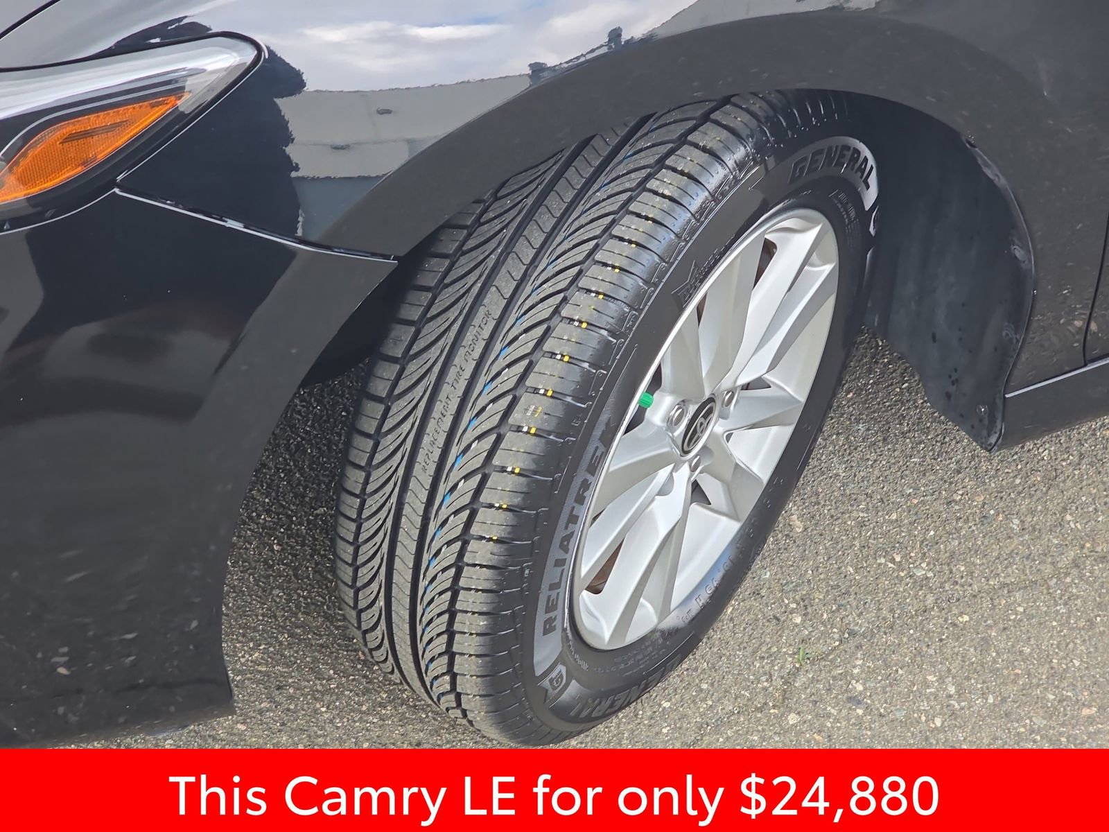 Used 2025 Toyota Camry LE FWD image 37