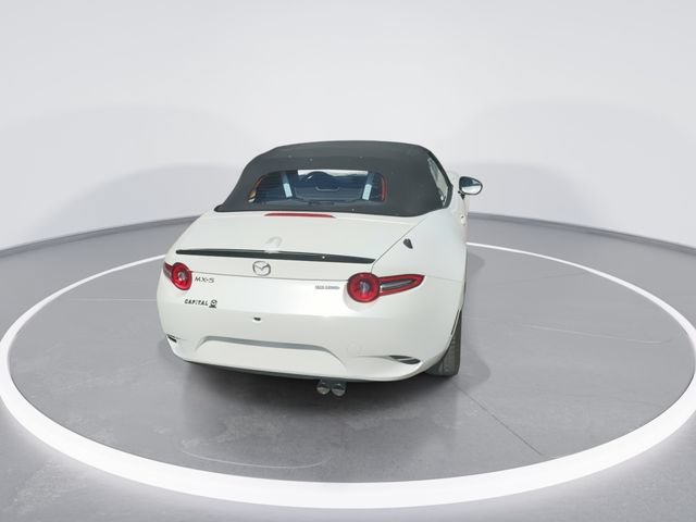 New 2026 MAZDA MX-5 Miata Club w/ Interior Package RWD image 7