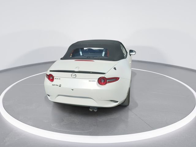 New 2026 MAZDA MX-5 Miata Club w/ Interior Package RWD image 7